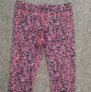 Under Armour crop leggings